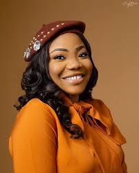 Mercy Chinwo Biography - Age, Net Worth, Fiance, Contact & Songs